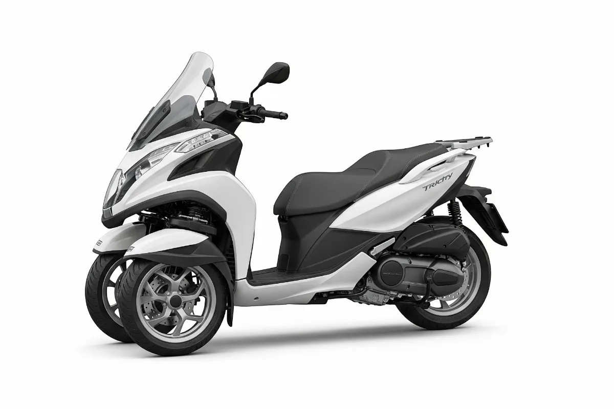 SOLD OUT！ワンオーナー！低走行！トリシティ300 車検長い！ 価格・仕様：トリシティ300 - バイク・スクーター | ヤマハ発動機